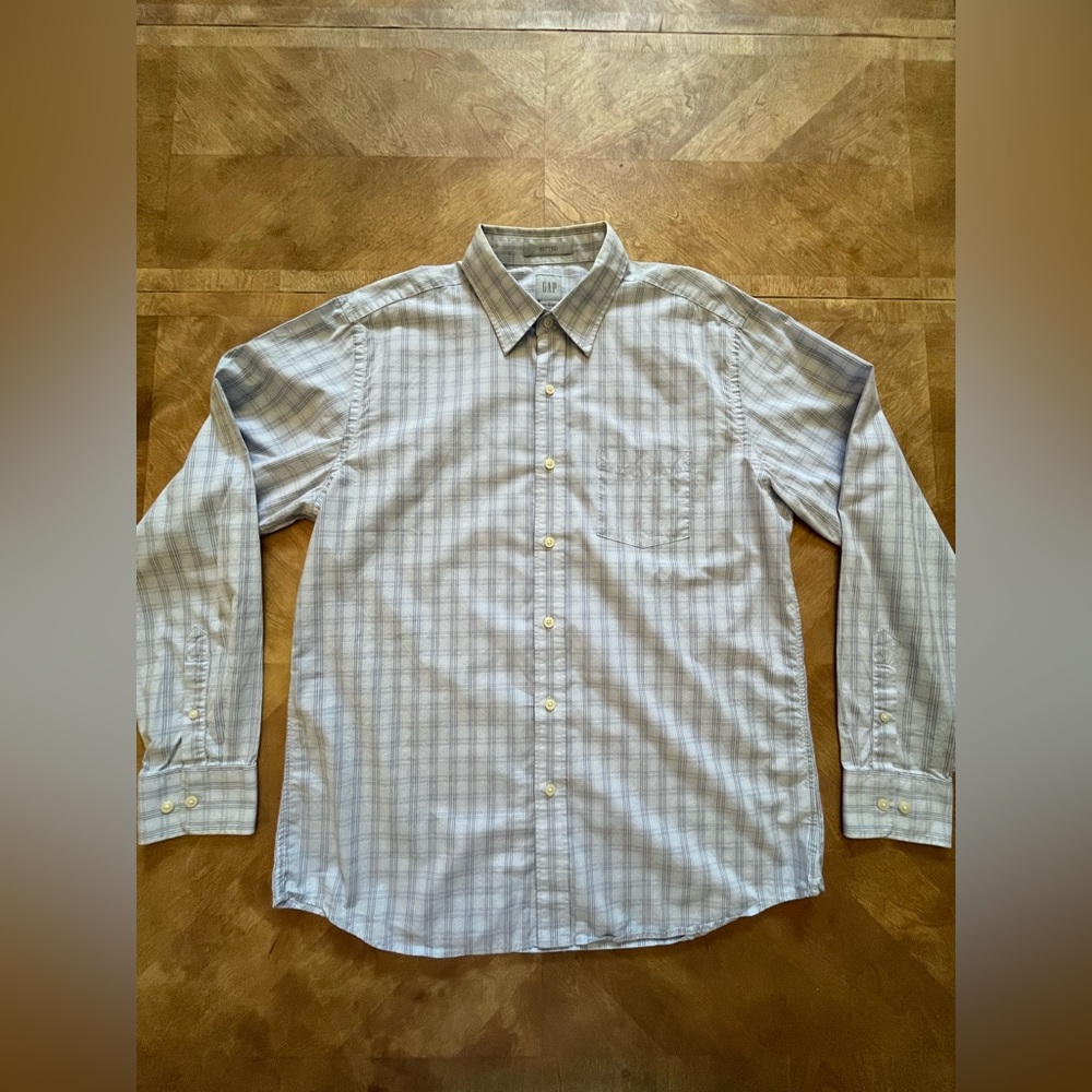 GAP Fitted Plaid Button-Down Shirt – L